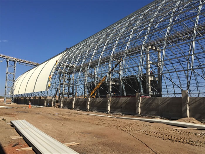 锡林格勒盟钢结构厂房